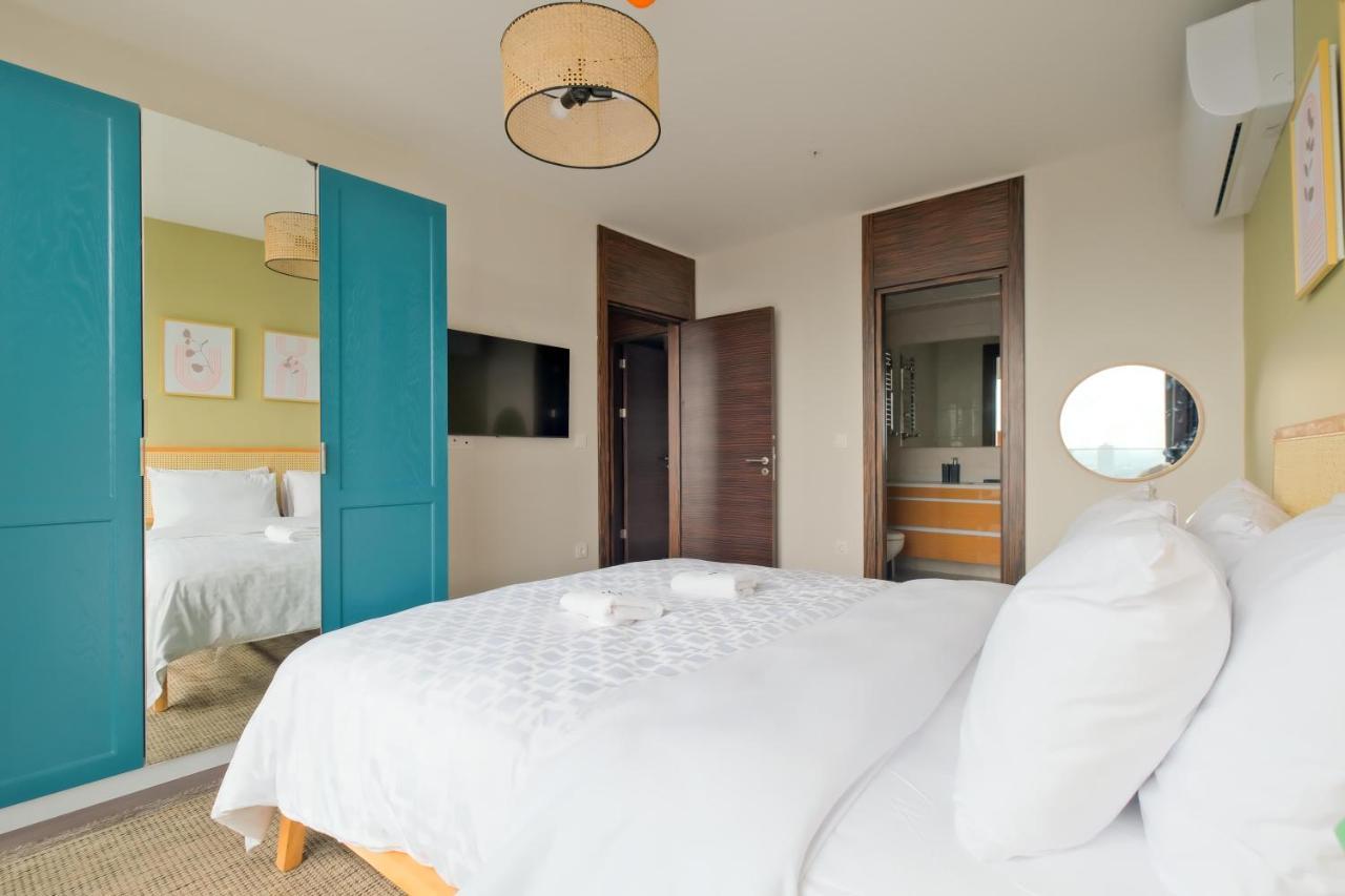 Air By Newinn Apartment *